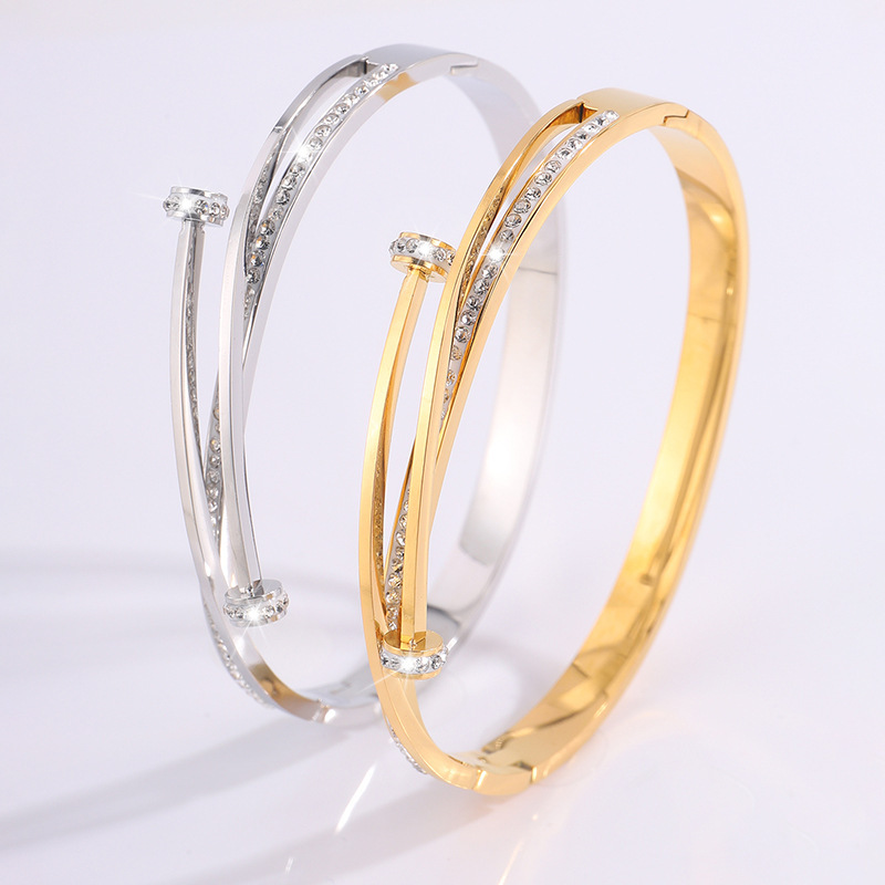 Κομψό Γαλλικό Στυλ Κλασικό Στυλ Μονόχρωμο Βραχιόλι από Ανοξείδωτο Ατσάλι 304 Χύμα