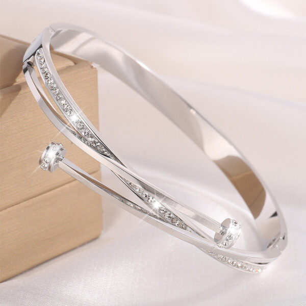 Κομψό Γαλλικό Στυλ Κλασικό Μονόχρωμο Βραχιόλι από Ανοξείδωτο Ατσάλι ασήμι