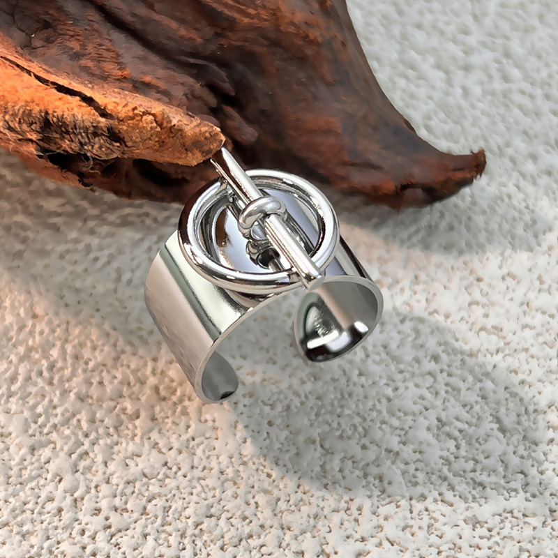 Ρετρό Γεωμετρικό Ανοιχτό Δαχτυλίδι από Τιτάνιο και Ατσάλι 14Κ Επιχρυσωμένο με Χρυσό4